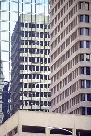 大森機材が提供する単管パイプについて